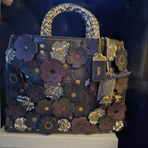 Super Rare! Coach Snakeskin Leather Handles Tea Rose Rogue 35 Large Tote NWT